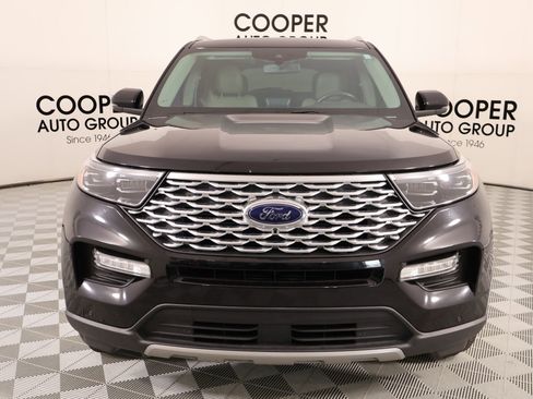 Used 2020 Ford Explorer Platinum w/ Premium Technology Package AWD/4WD image 10