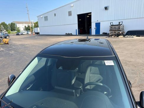 Used 2022 Kia Seltos LX AWD/4WD image 18