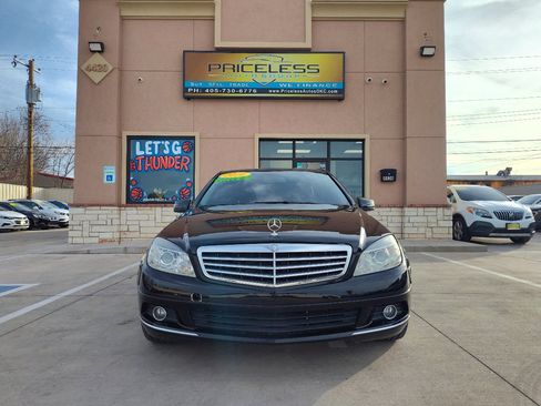 Used 2010 Mercedes-Benz C 300 Sedan image 9