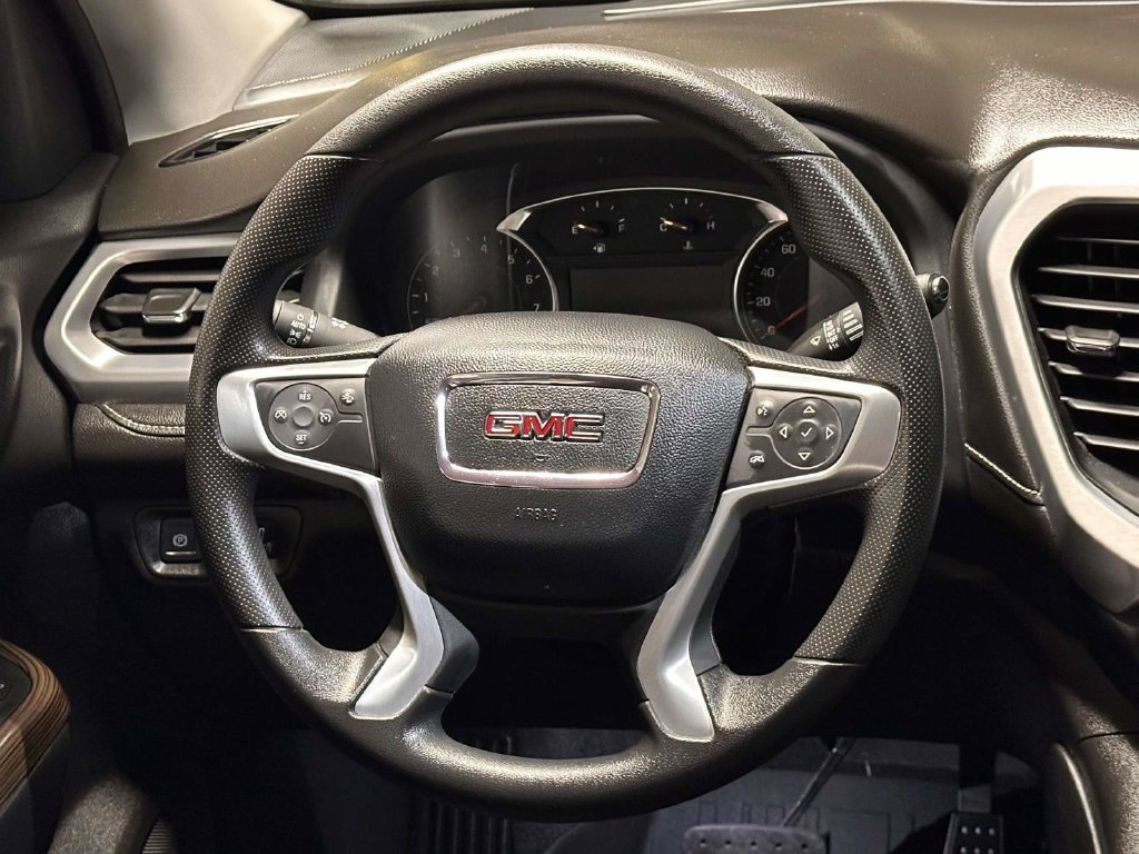 Used 2023 GMC Acadia SLE w/ Driver Convenience Package AWD/4WD image 17
