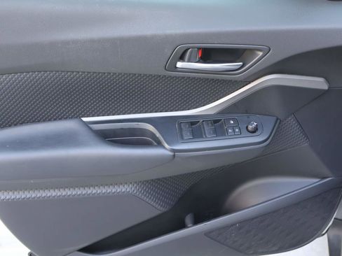 Used 2020 Toyota C-HR LE image 7