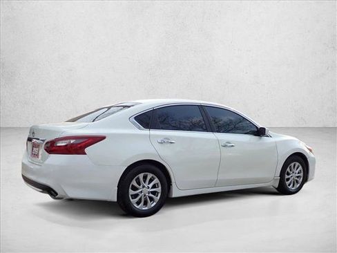 Used 2018 Nissan Altima 2.5 S w/ S Convenience Package image 4
