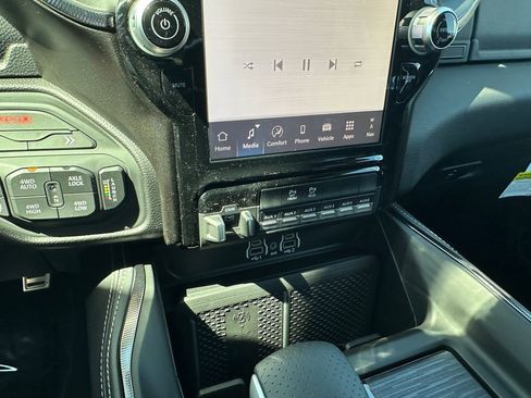 New 2026 RAM 1500 RHO image 27