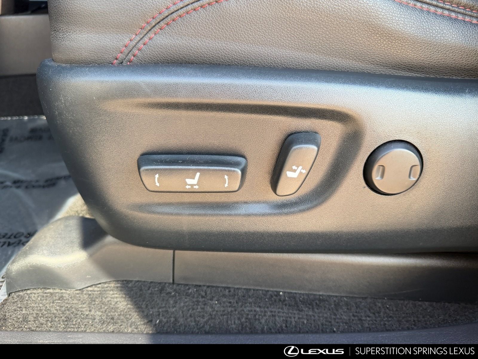Used 2021 Toyota 4Runner Venture w/ Moonroof Package AWD/4WD image 12