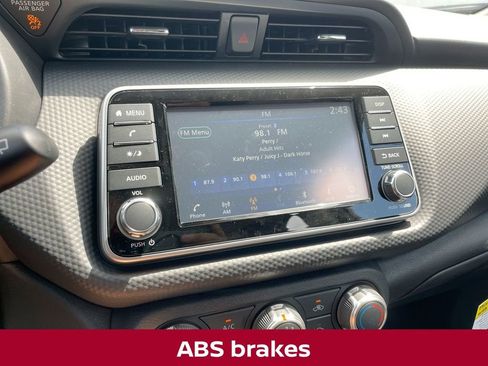 New 2025 Nissan Kicks Play S image 28