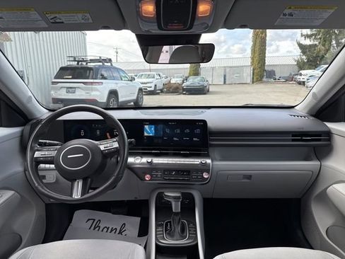 Used 2024 Hyundai Kona SEL image 19