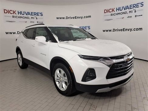 Used 2020 Chevrolet Blazer LT image 3