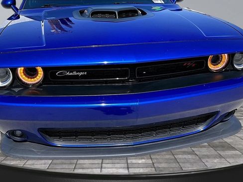 Used 2022 Dodge Challenger R/T Scat Pack w/ Shaker Package RWD image 29