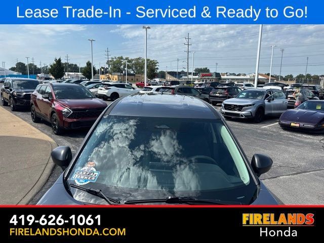Used 2025 Nissan Rogue S FWD image 9