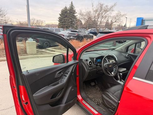 Used 2015 Chevrolet Trax LTZ image 8