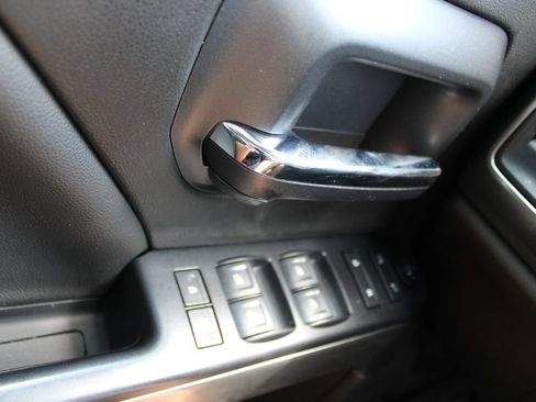 Used 2018 Chevrolet Silverado 1500 LT w/ All Star Edition RWD image 42