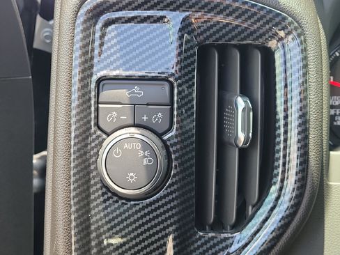 Used 2026 Chevrolet Silverado 1500 Custom RWD image 21