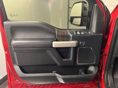 Used 2021 Ford F250 Lariat AWD/4WD image 27