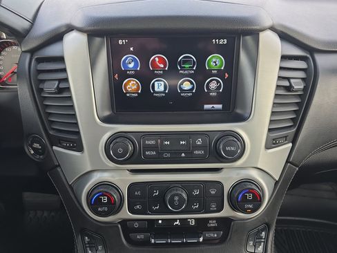 Used 2016 GMC Yukon XL SLT w/ Open Road Package image 23