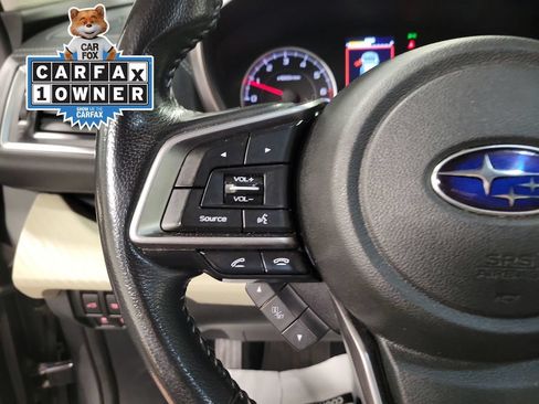 Used 2022 Subaru Ascent Premium w/ Convenience Package AWD/4WD image 24