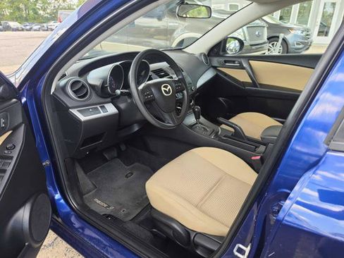 Used 2012 MAZDA MAZDA3 i Touring FWD image 9