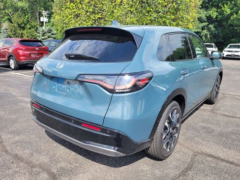 New 2026 Honda HR-V EX-L image 3