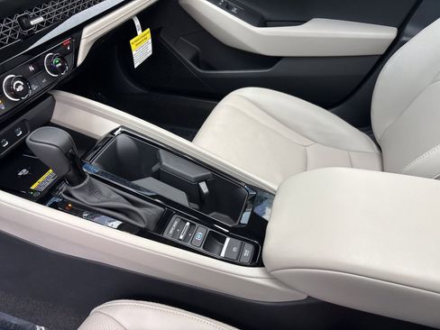 Used 2025 Honda Accord EX-L image 22