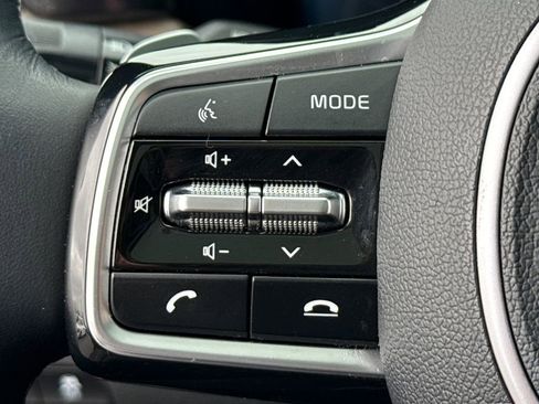 Used 2023 Kia Sorento SX Prestige image 26
