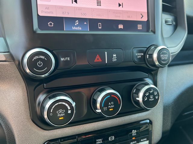 Used 2020 RAM 2500 Tradesman AWD/4WD image 18