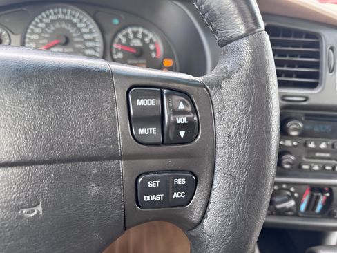 Used 2002 Chevrolet Monte Carlo LS w/ Preferred Equipment Group 1 image 24