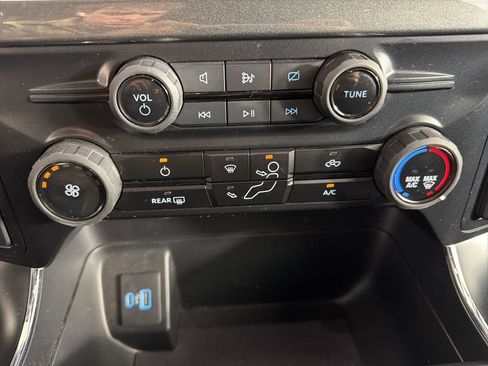 Used 2024 Ford F150 STX AWD/4WD image 23