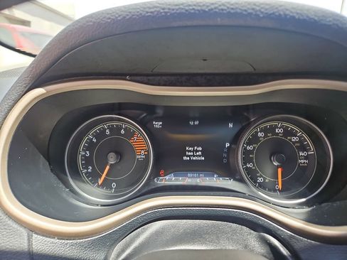 Used 2016 Jeep Cherokee Limited w/ Trailer Tow Group AWD/4WD image 16