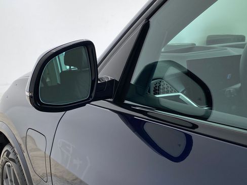 New 2026 BMW X5 xDrive50e w/ Executive Package image 24