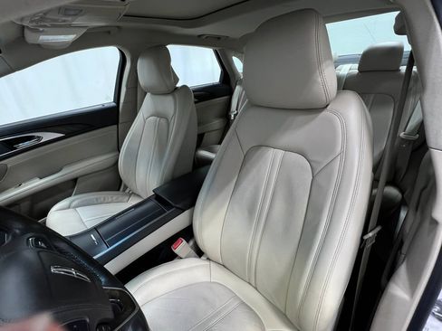 Used 2018 Lincoln MKZ Reserve w/ Climate Package FWD image 15