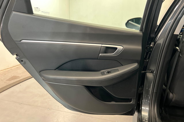Used 2026 Hyundai Sonata SEL FWD image 19