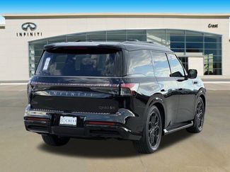 New 2026 INFINITI QX80 4WD w/ Sport Exterior Package video 3