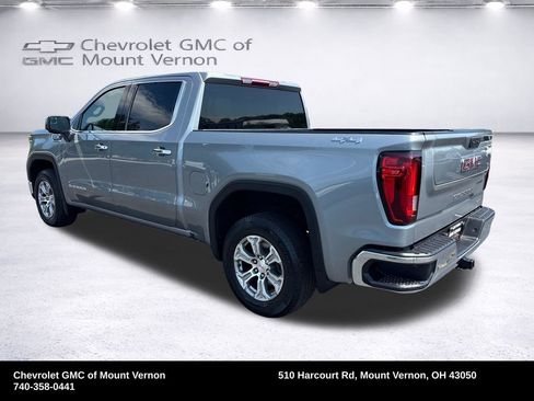 Used 2025 GMC Sierra 1500 SLT AWD/4WD image 3