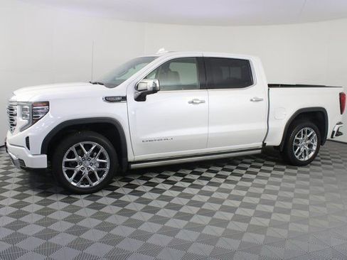 Used 2023 GMC Sierra 1500 Denali w/ Denali Reserve Package image 2