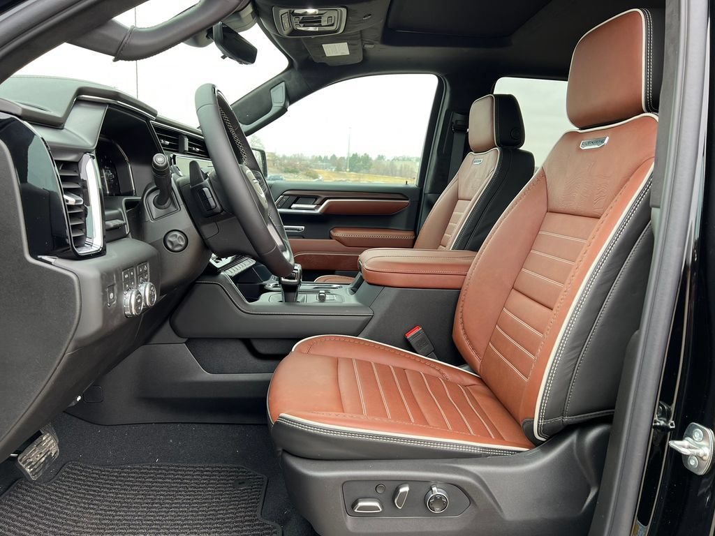 New 2026 GMC Sierra 1500 Denali Ultimate AWD/4WD image 4