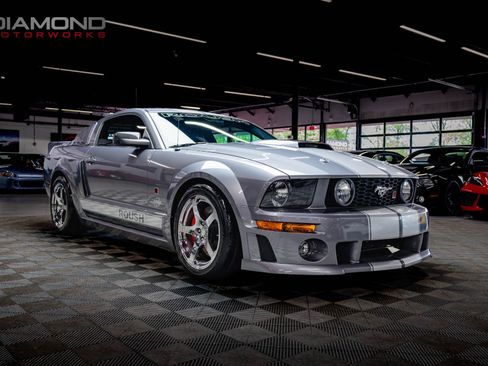 Used 2006 Ford Mustang GT RWD image 26