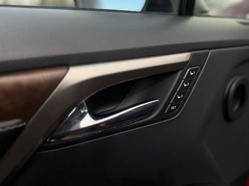 Used 2022 Lexus RX 450hL AWD w/ Premium Package image 25