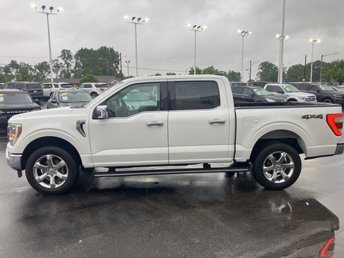 Used 2023 Ford F150 Lariat w/ Equipment Group 502A High AWD/4WD image 4