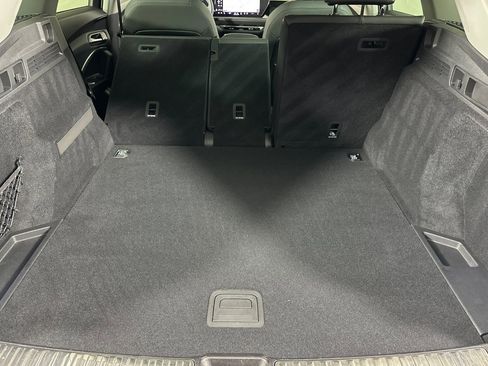 Used 2025 Audi Q5 Premium w/ Convenience Package image 14