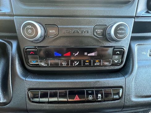 Used 2023 RAM ProMaster 3500 FWD image 23