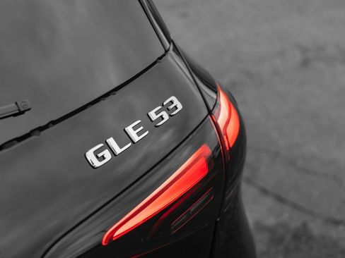 New 2026 Mercedes-Benz GLE 53 AMG 4MATIC image 18