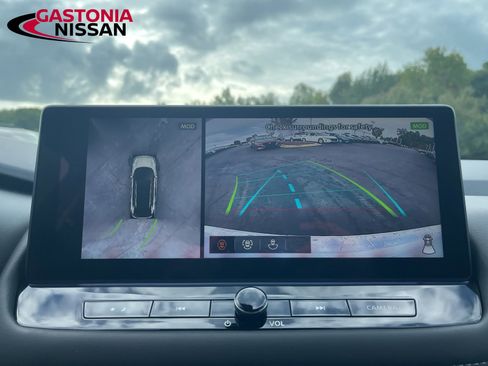 Used 2026 Nissan Rogue Platinum w/ Platinum Premium Package image 33