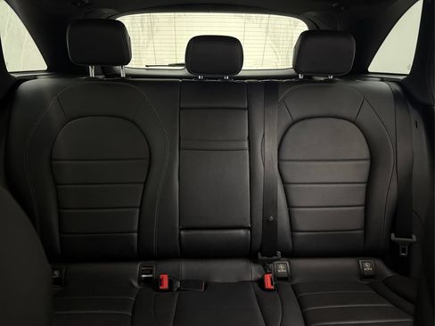 Used 2017 Mercedes-Benz GLC 300 image 34