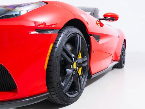 Used 2022 Ferrari Portofino M image 30