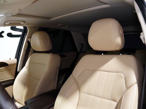 Used 2017 Mercedes-Benz GLE 350 4MATIC image 15