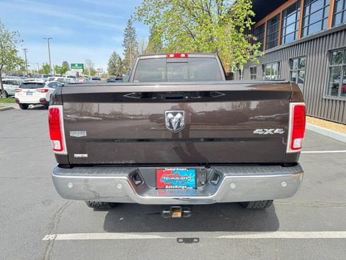 Used 2017 RAM 3500 Laramie AWD/4WD image 4