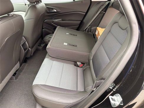 New 2026 Chevrolet Trax LT w/ Driver Confidence Package image 13