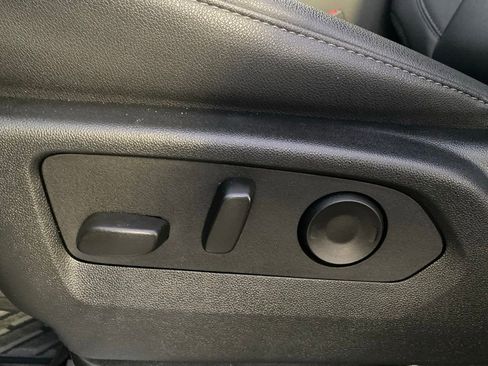 Used 2025 Chevrolet Silverado 1500 RST image 13