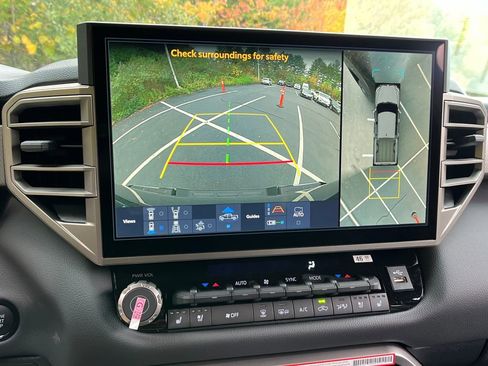 Used 2026 Toyota Tundra Limited image 19