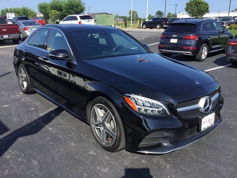 Used 2020 Mercedes-Benz C 300 4MATIC Sedan image 7