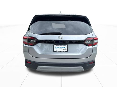Certified 2025 Honda Pilot EX-L image 7